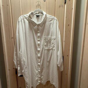 Torrid White Button Up, Long Sleeved Shirt, Size 5X